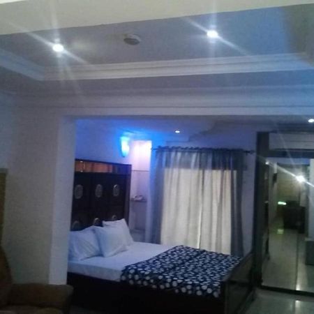 Theodawn Hotels @ Suite 29 Икея Экстерьер фото