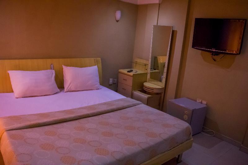 Theodawn Hotels @ Suite 29 Икея Экстерьер фото