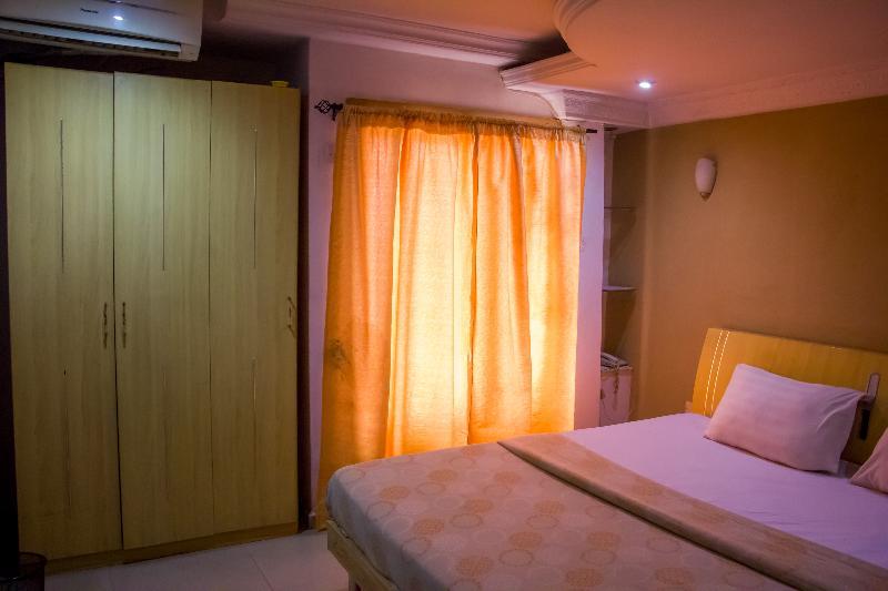 Theodawn Hotels @ Suite 29 Икея Экстерьер фото