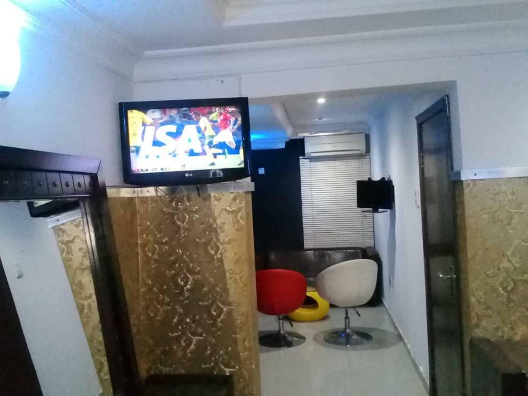 Theodawn Hotels @ Suite 29 Икея Экстерьер фото